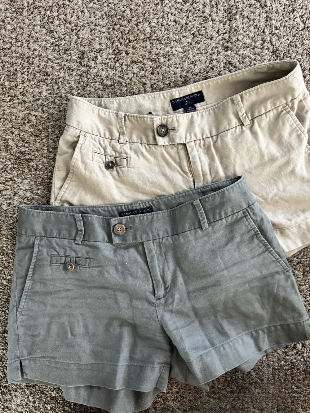 Banana Republic Women’s Linen-Blend Shorts — khaki & Sage